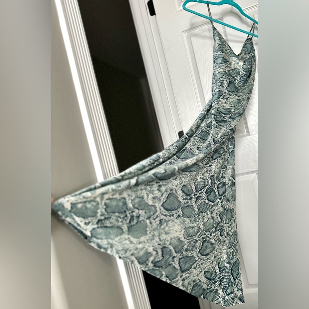 ‼️RARE‼️🎸LOVESTITCH🎸🔥NWT🔥Python Cowl Neck Midi Slip Dress in Green—S - Picture 5 of 14